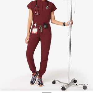 FIGS ZAMORA JOGGERS BURGUNDY